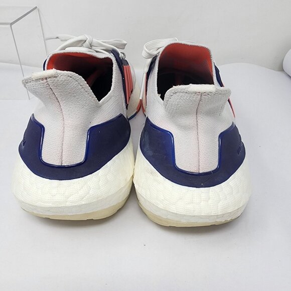 Adidas Ultraboost 2022 Running Shoes Womens 9.5 White Mesh Light wear - Picture 6 of 12